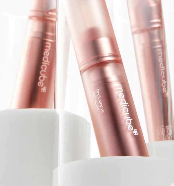 Серум-бустер за лице с PDRN, колаген, серамиди и млечен протеин MediCube Collagen Glow Booster SerumКорейска Козметика | LovelyMe