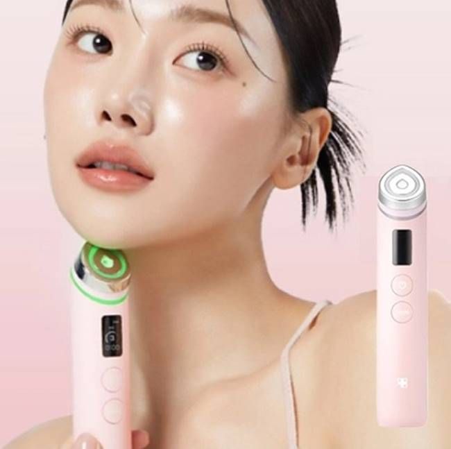 Medicube AGE-R Booster Pro Pink edition – 6-в-1 уред за лице с микроток, LED и electroporation за лифтинг и сияйна кожа